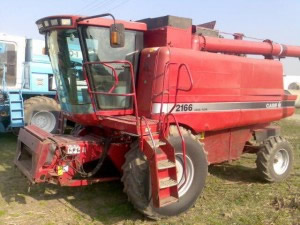 зерноуборочный комбайн Кейс 2166