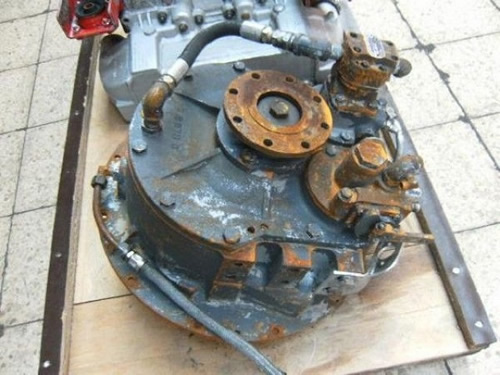 Описание трансмиссии TwinDisc для трактора серии К-9000