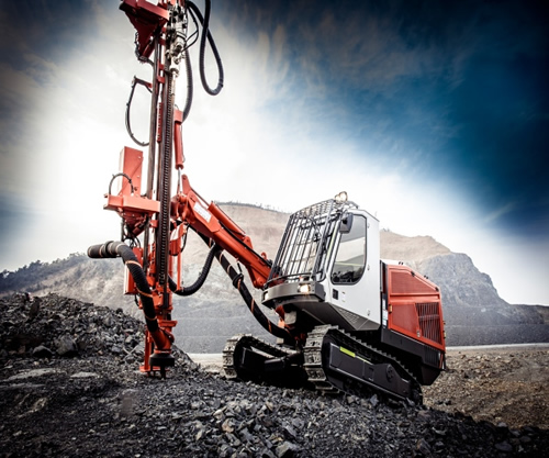 Sandvik - популярный производитель буровых установок на гусеничном ходу