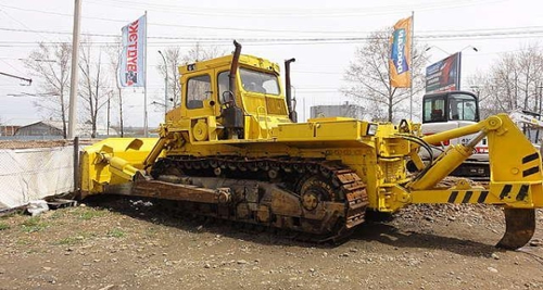 Назначение и основные узлы бульдозера Т-330