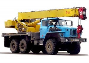 особенности строения автокрана КС-45717-1