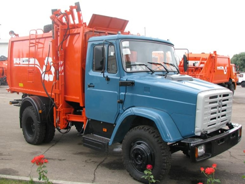 Особенности конструкции и характеристики мусоровоза КО-440-4