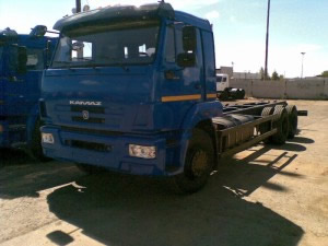 база КамАЗ-65117, используемая для установки на нее КМУ Фасси